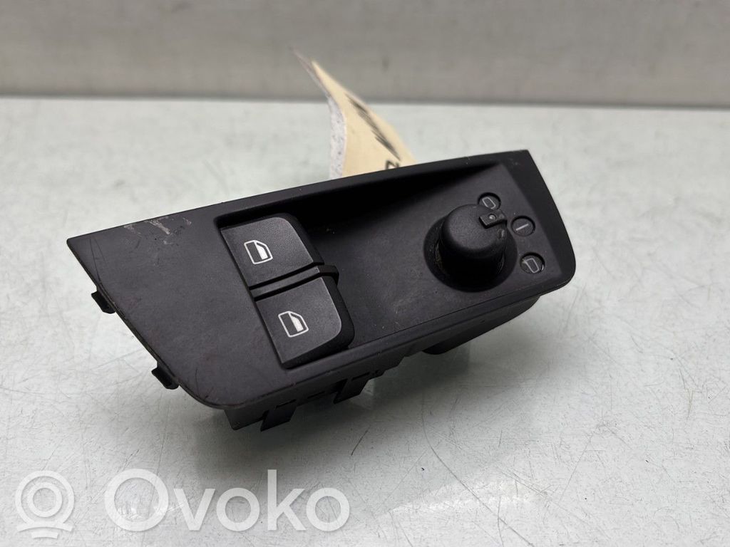 Audi A1 Electric window control switch 