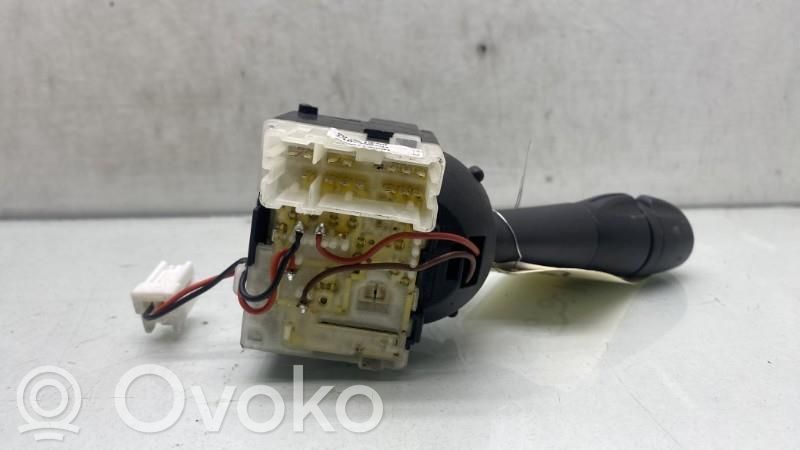 Renault Trafic III (X82) Palanca de intermitentes 