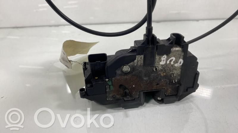 Renault Clio III Zamek drzwi tylnych