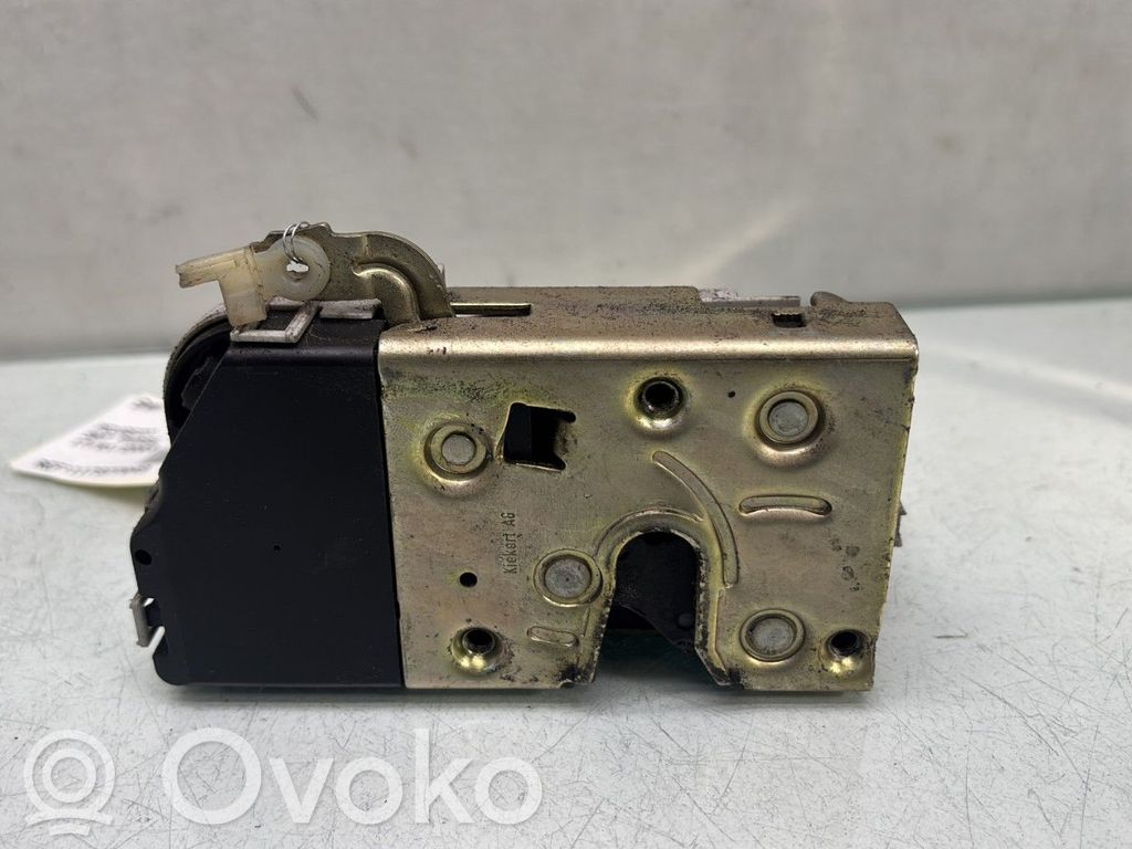 Peugeot 307 Etuoven lukko 