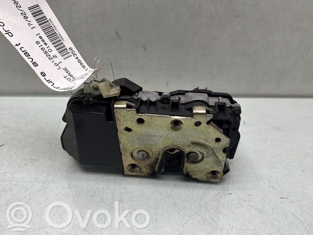 Peugeot 307 Etuoven lukko 