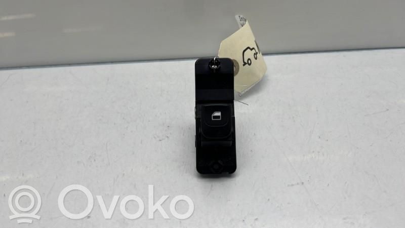 KIA Rio Electric window control switch 