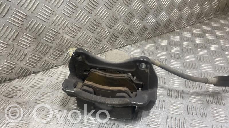 KIA Rio Etujarrusatula 