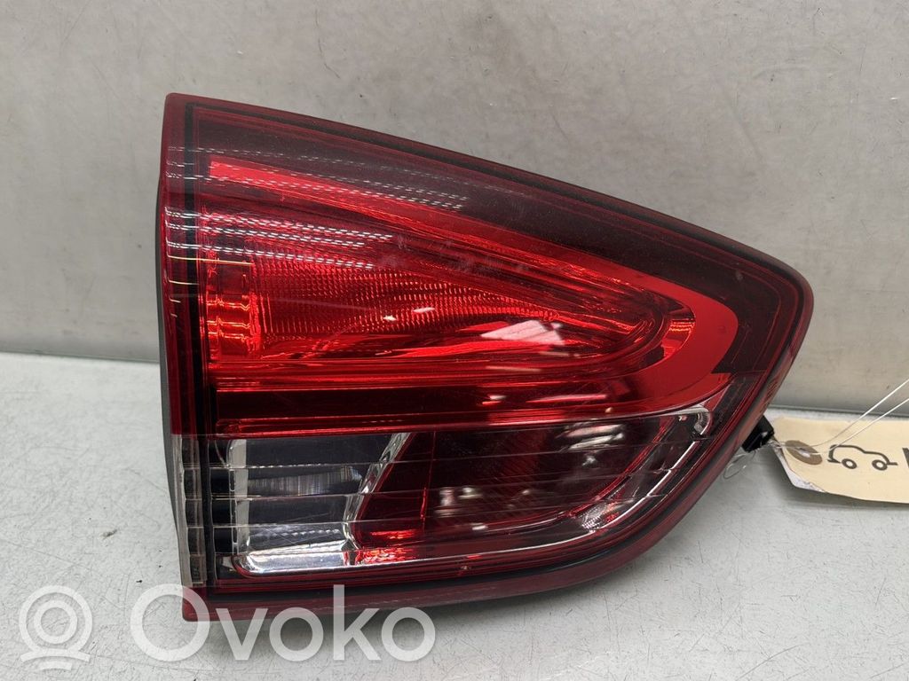 Renault Clio IV Takaluukun takavalot 