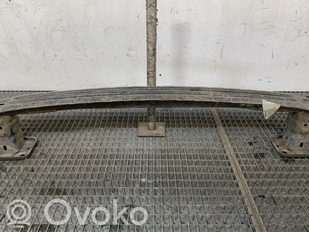 Ford Focus Traversa del paraurti posteriore 
