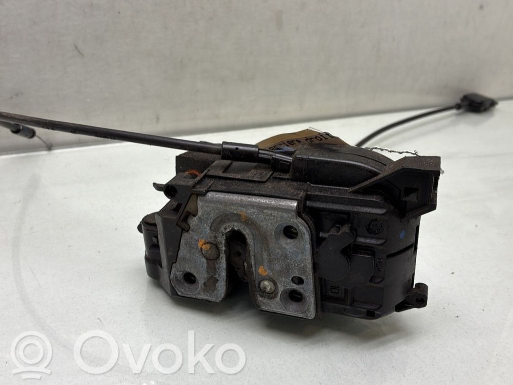 Renault Modus Takaoven lukko 