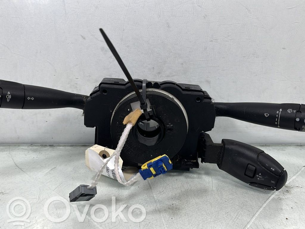 Peugeot 206+ Commodo, commande essuie-glace/phare 