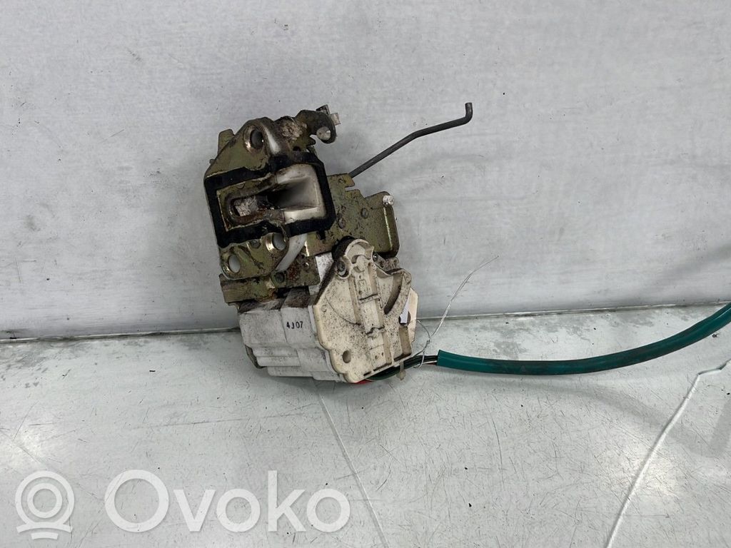 Front door lock