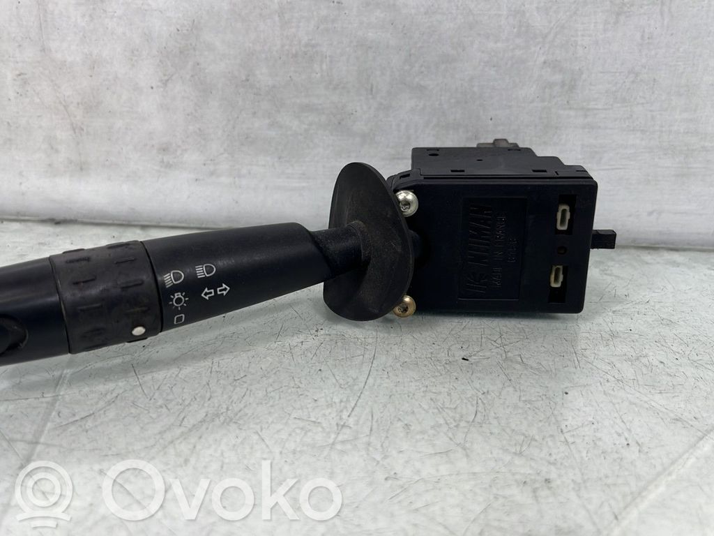 Peugeot 405 Indicator stalk 