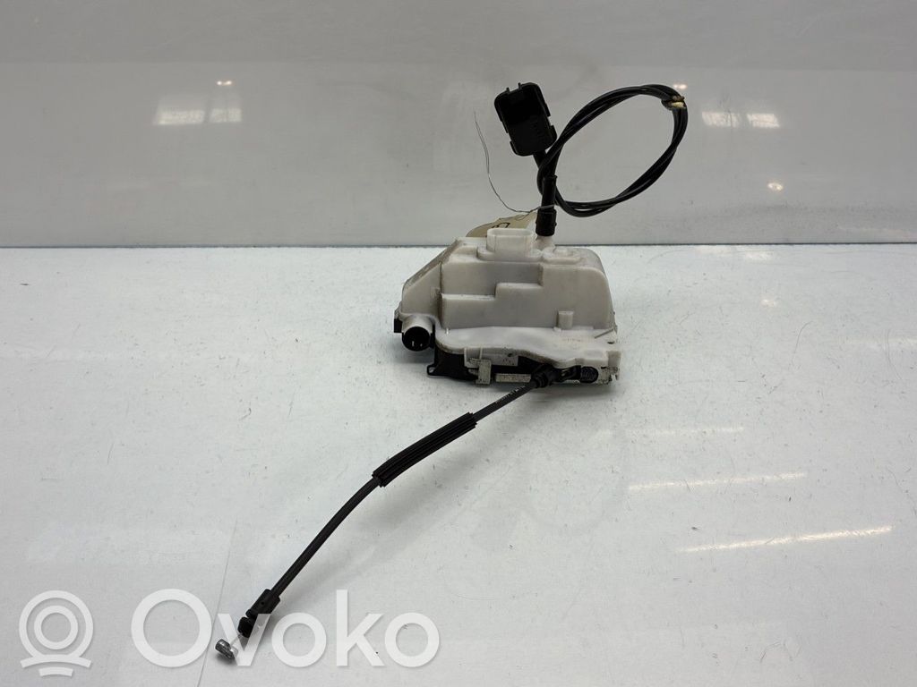 Renault Twingo II Etuoven lukko 