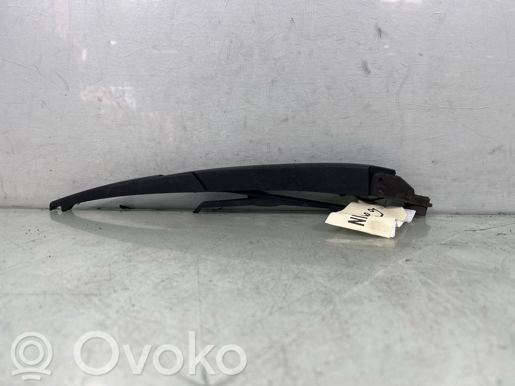 Dacia Sandero Takalasinpyyhkimen sulan varsi 