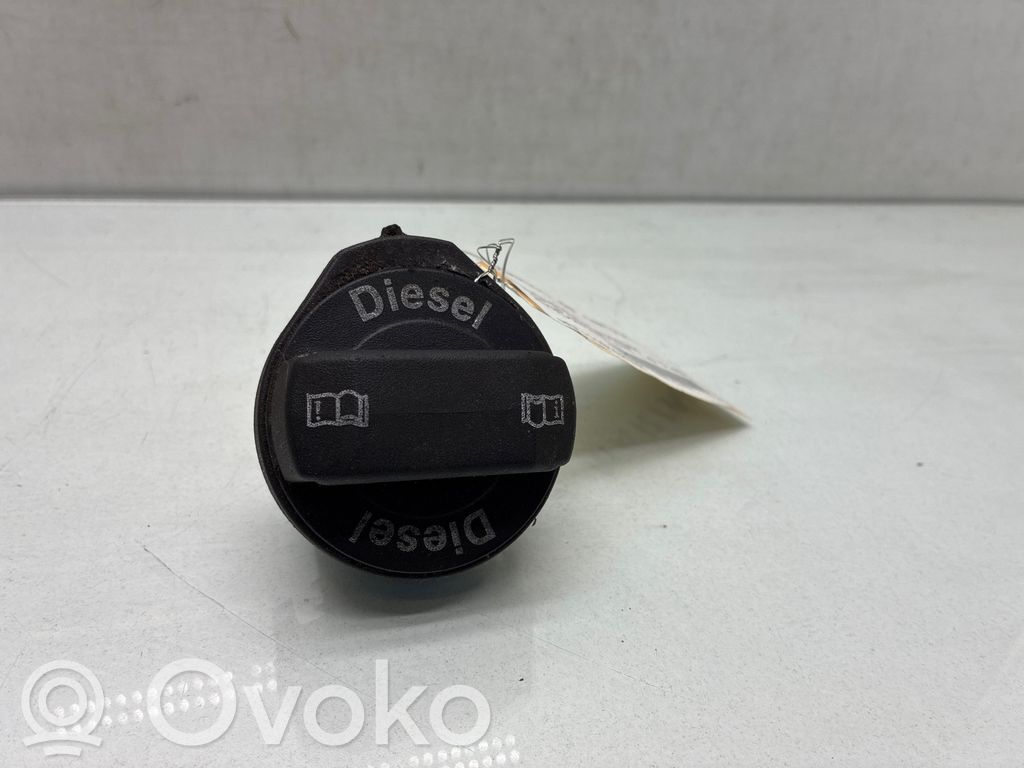 Volkswagen Golf VI Tappo del serbatoio del carburante 