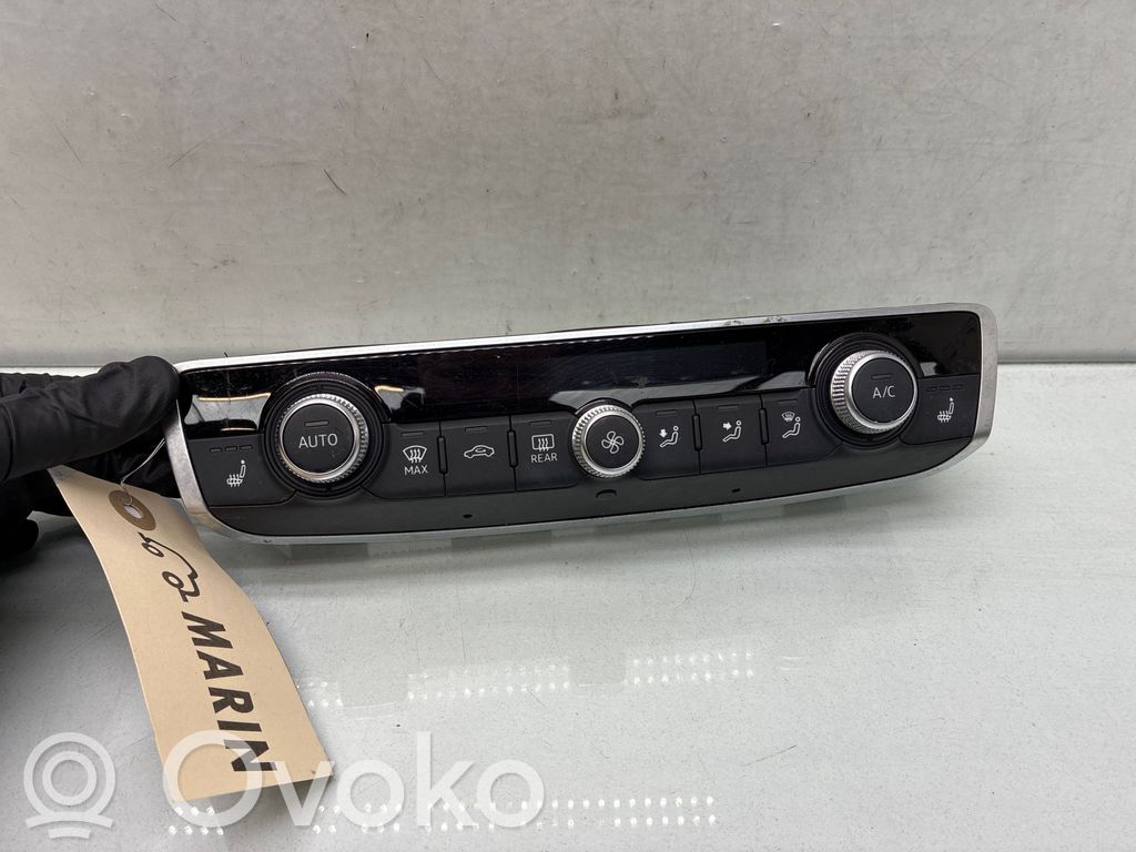 Panel klimatyzacji   8V0820043ABIMJ