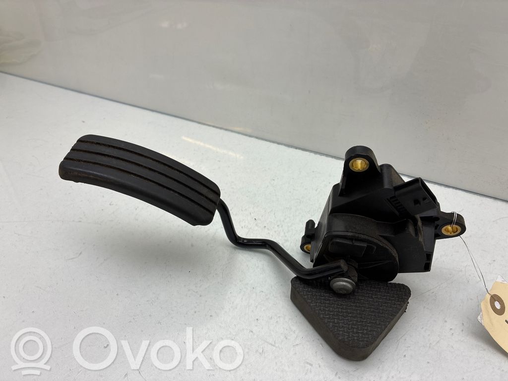 Renault Grand Modus Accelerator throttle pedal 