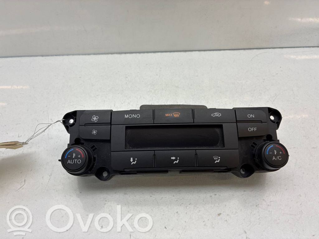 Climate control unit   BM2T18C612AB