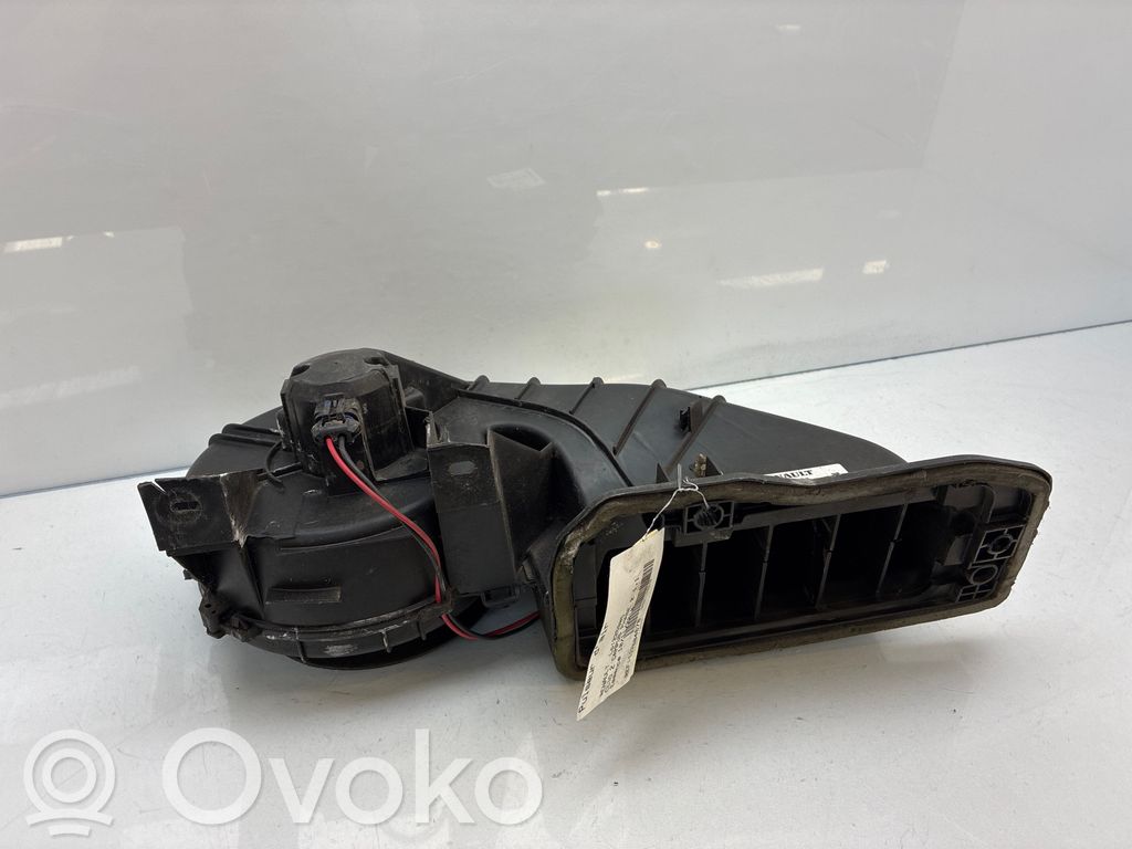 Renault Clio II Lämmittimen puhallin 