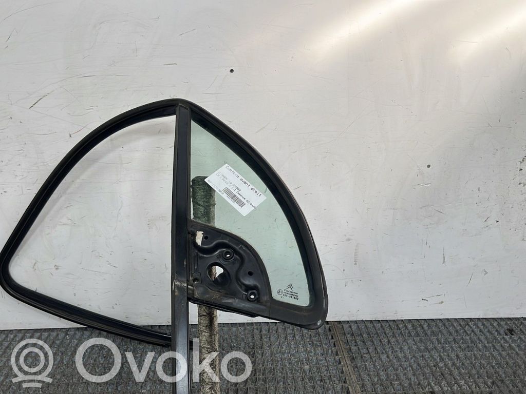 Puerta delantera   9202A1