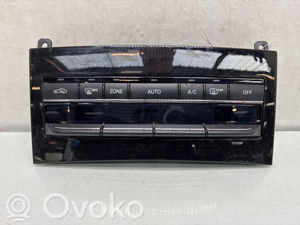 Mercedes-Benz E W212 Climate control unit 
