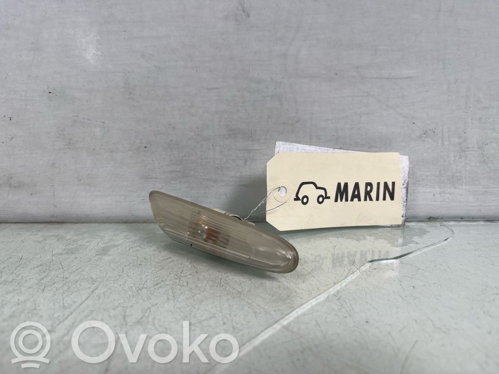 Front indicator light   63137253326