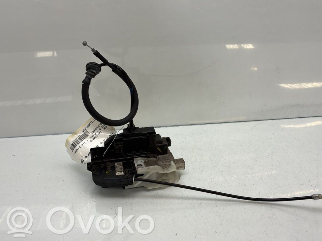 KIA Ceed Rear door lock 