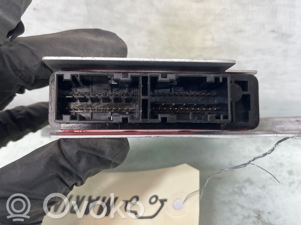 Peugeot 107 Airbag control unit/module 