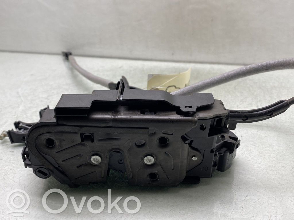 Volkswagen Polo VI Zamek drzwi tylnych 