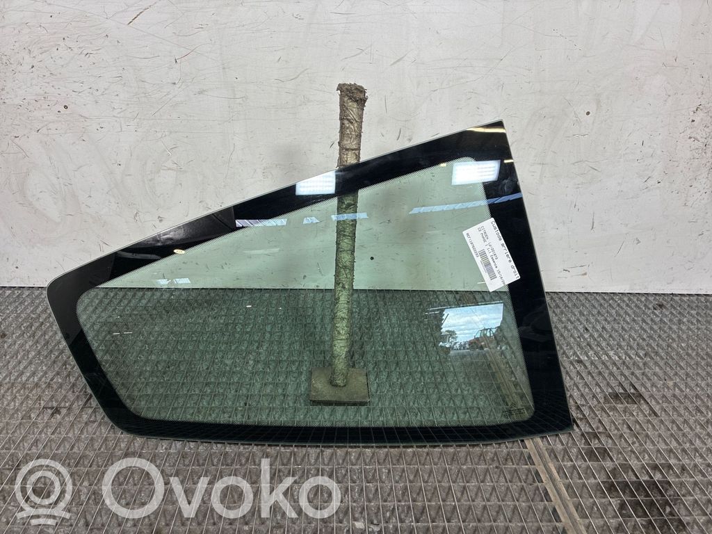 Rear side window   8569CN
