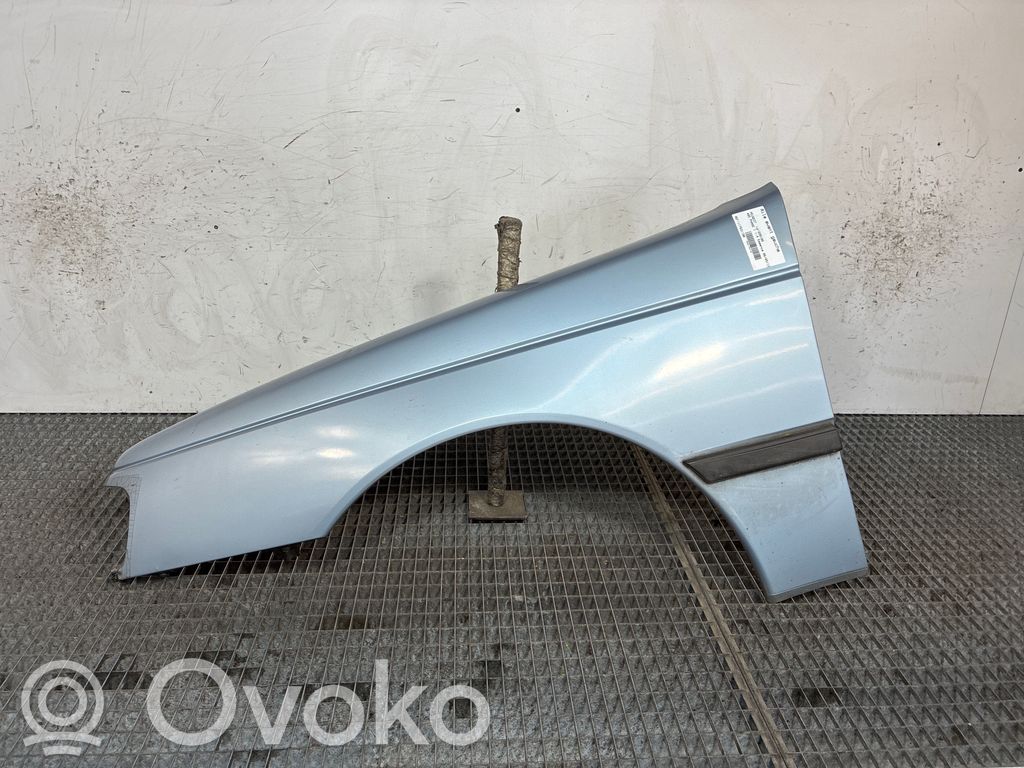 Peugeot 405 Aripă 
