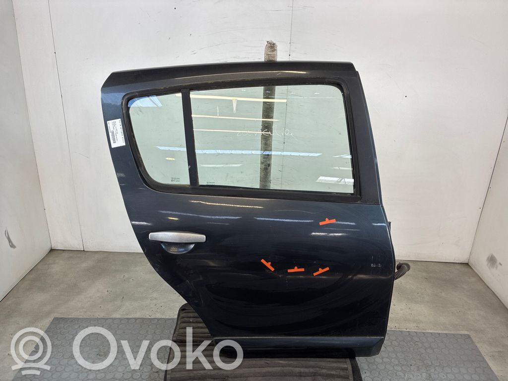 Dacia Sandero Puerta trasera 