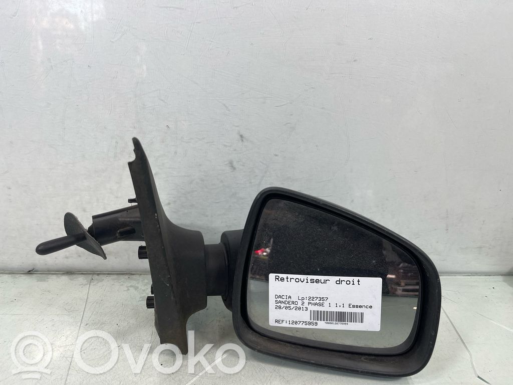 Dacia Sandero Espejo lateral manual 