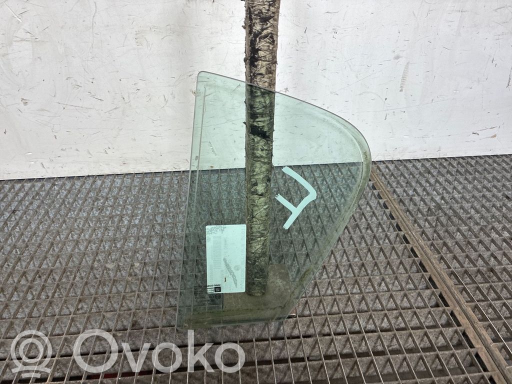 Opel Corsa D Ventanilla de ventilación de la puerta trasera 