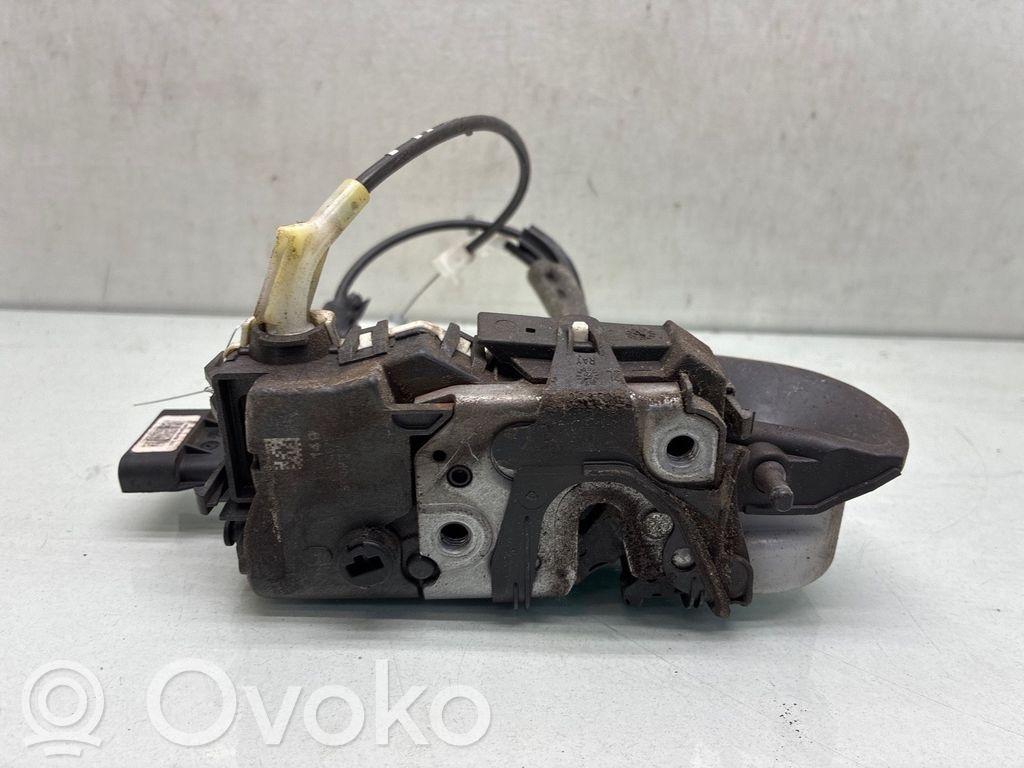 Citroen C5 Front door lock 