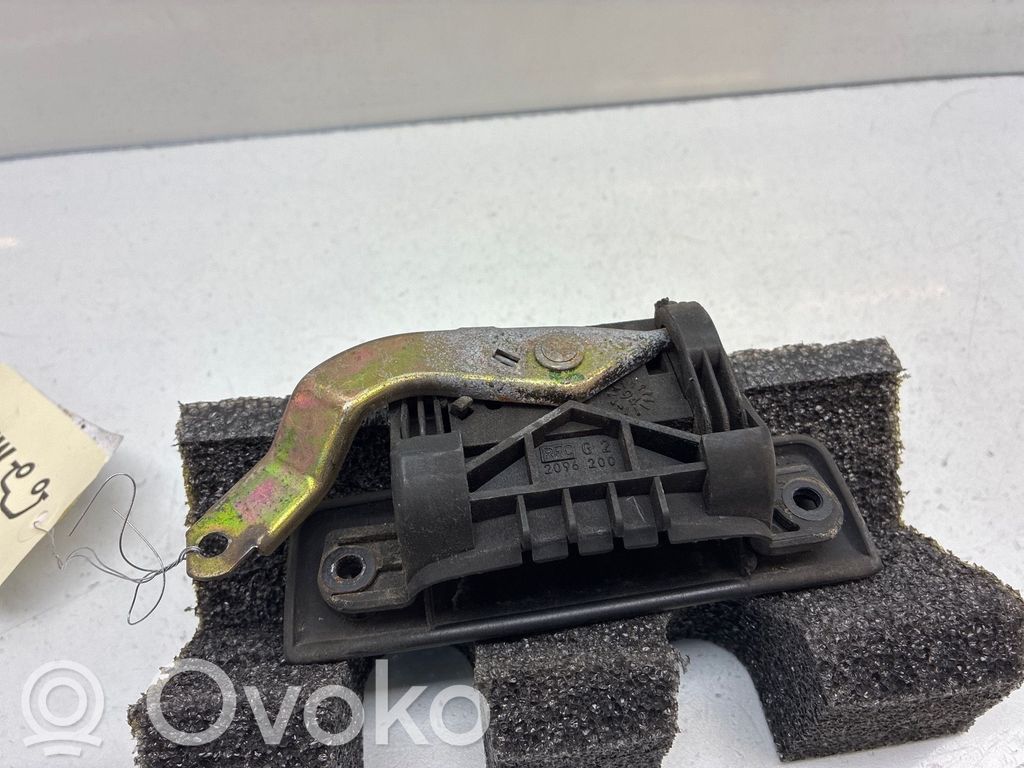 Peugeot 205 Türgriff Türöffner vorne 