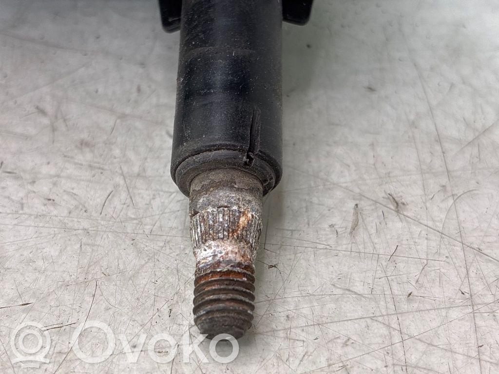 Nissan Micra Silniczek wycieraczki szyby tylnej 
