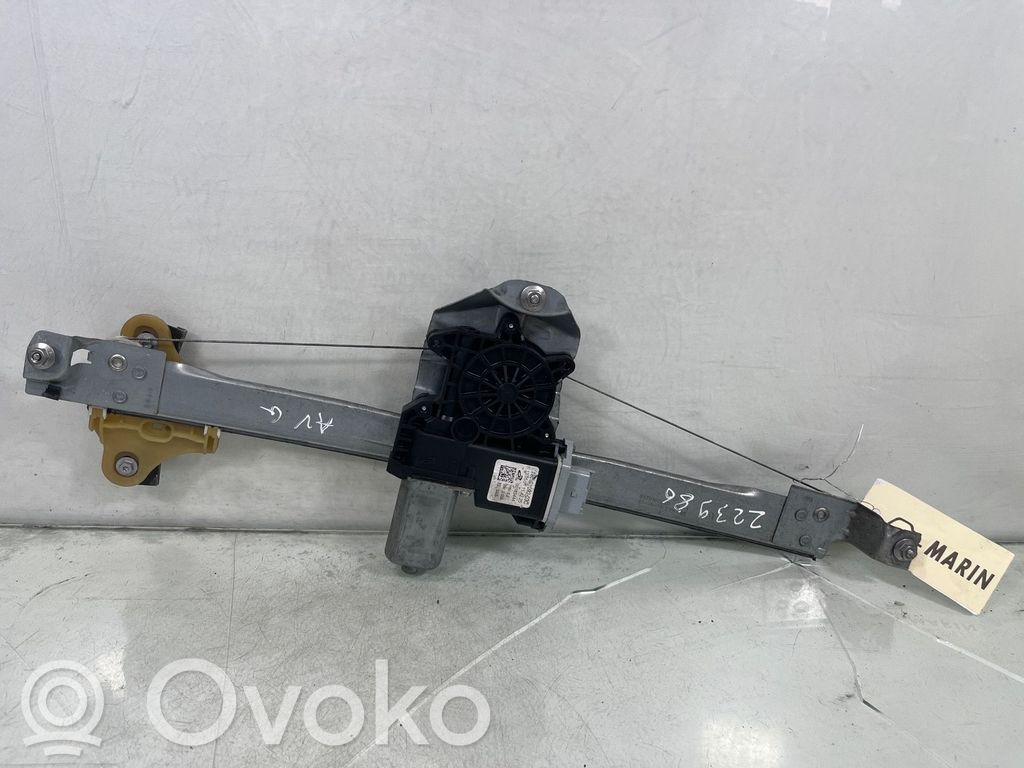 Renault Captur Front door window regulator with motor