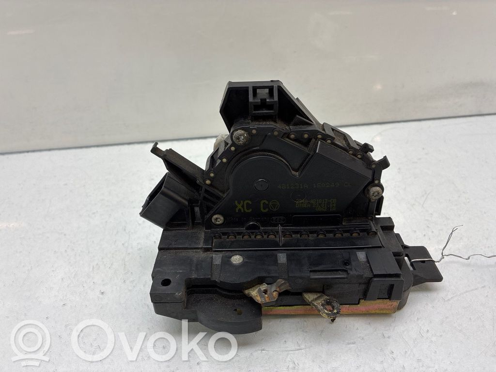 Ford Focus Etuoven lukko 