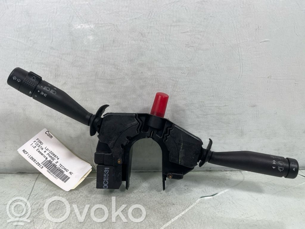Ford Fiesta Commodo, commande essuie-glace/phare 