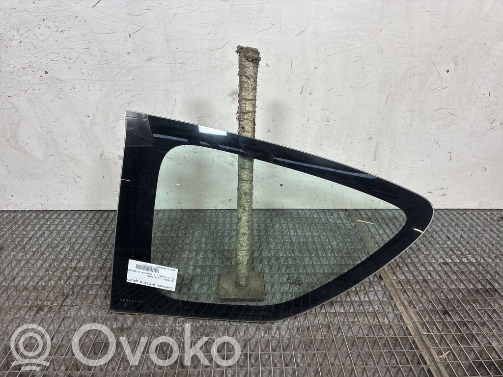 Geam lateral spate   9203FV