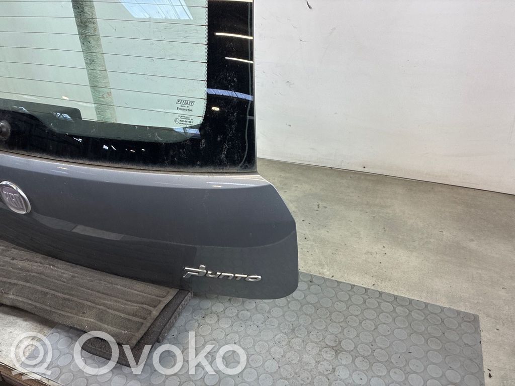 Fiat Grande Punto Couvercle de coffre
