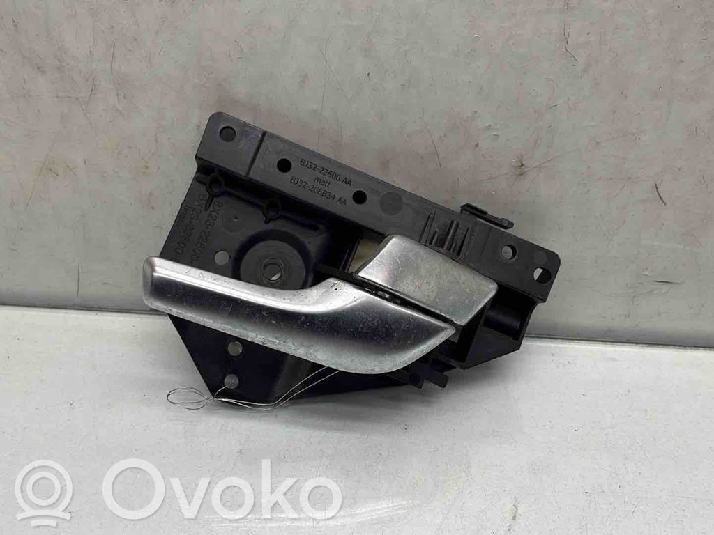 Land Rover Range Rover Evoque L538 Manecilla interna puerta trasera 