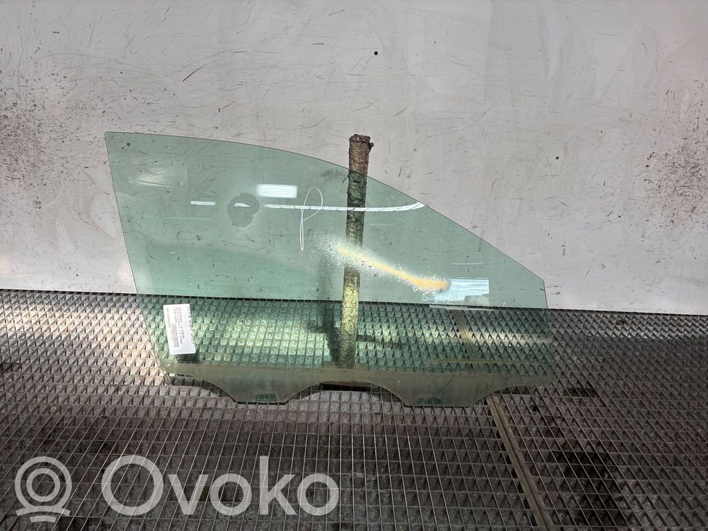 Volkswagen Polo Vetro del finestrino della portiera anteriore - quattro porte