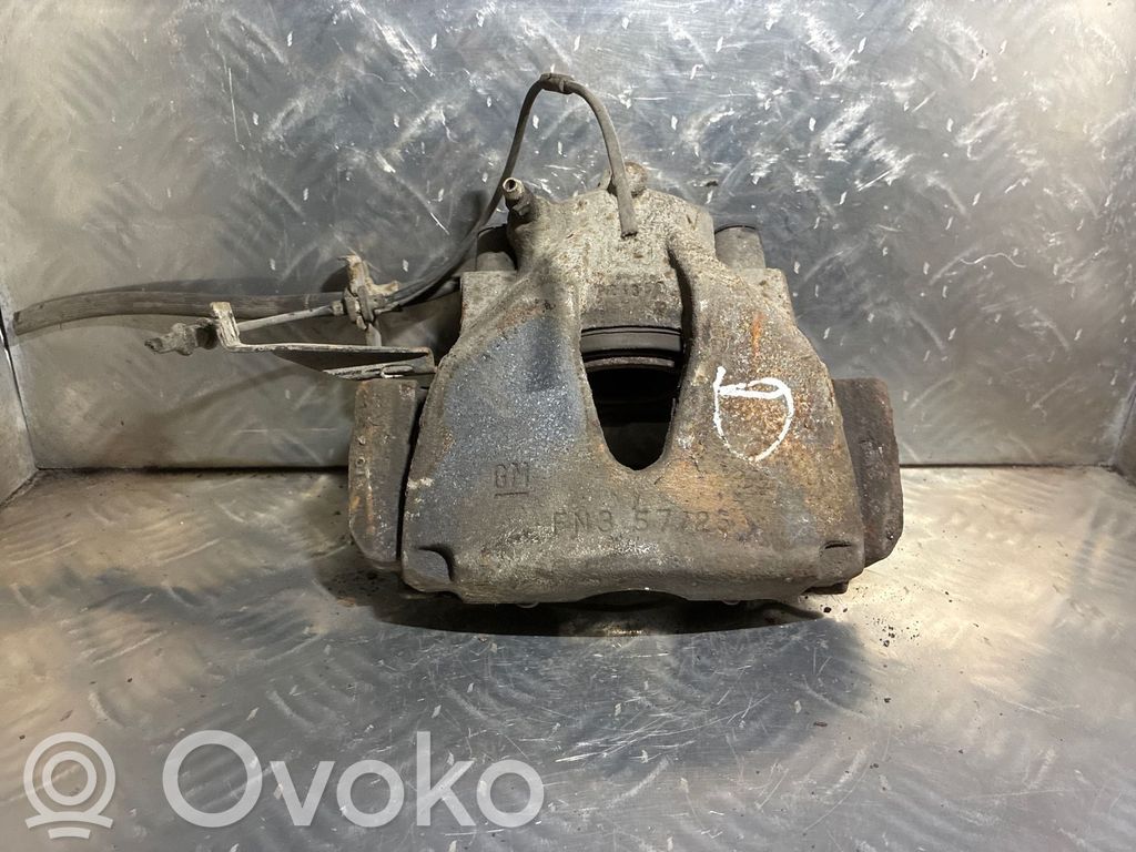 Opel Zafira A Etujarrusatula 