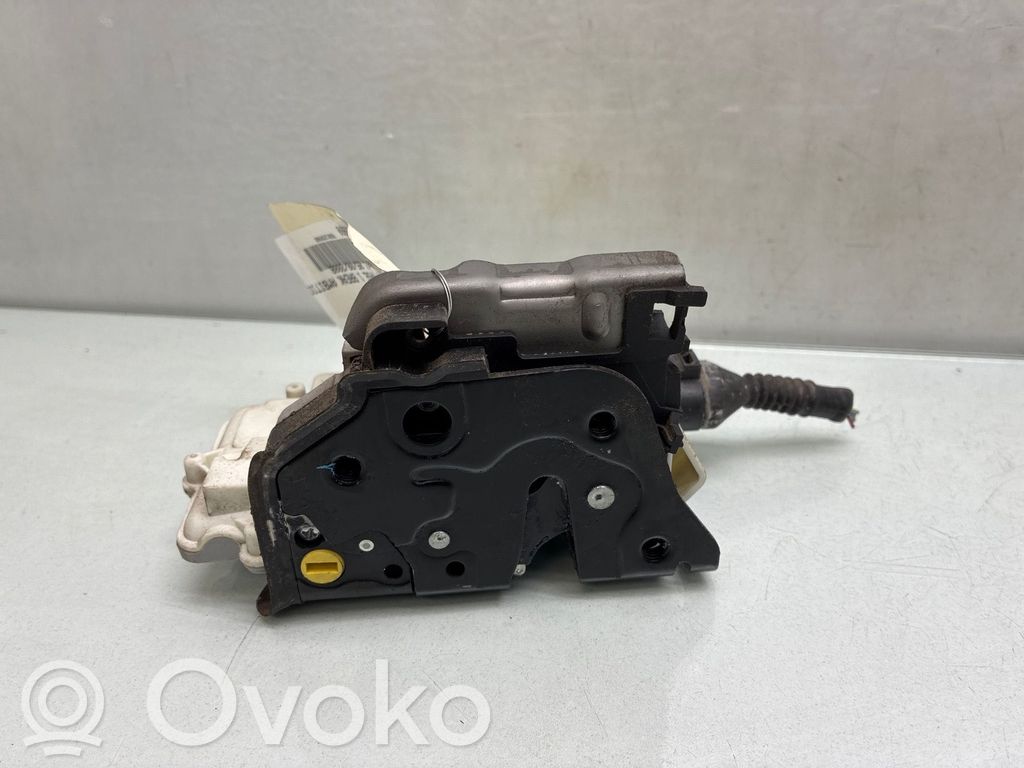 Audi A4 S4 B8 8K Cintura di sicurezza posteriore 