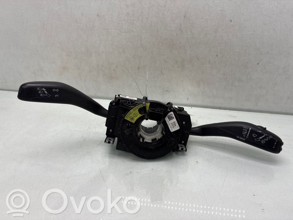 Volkswagen Polo V 6R Leva/interruttore dell’indicatore di direzione e tergicristallo