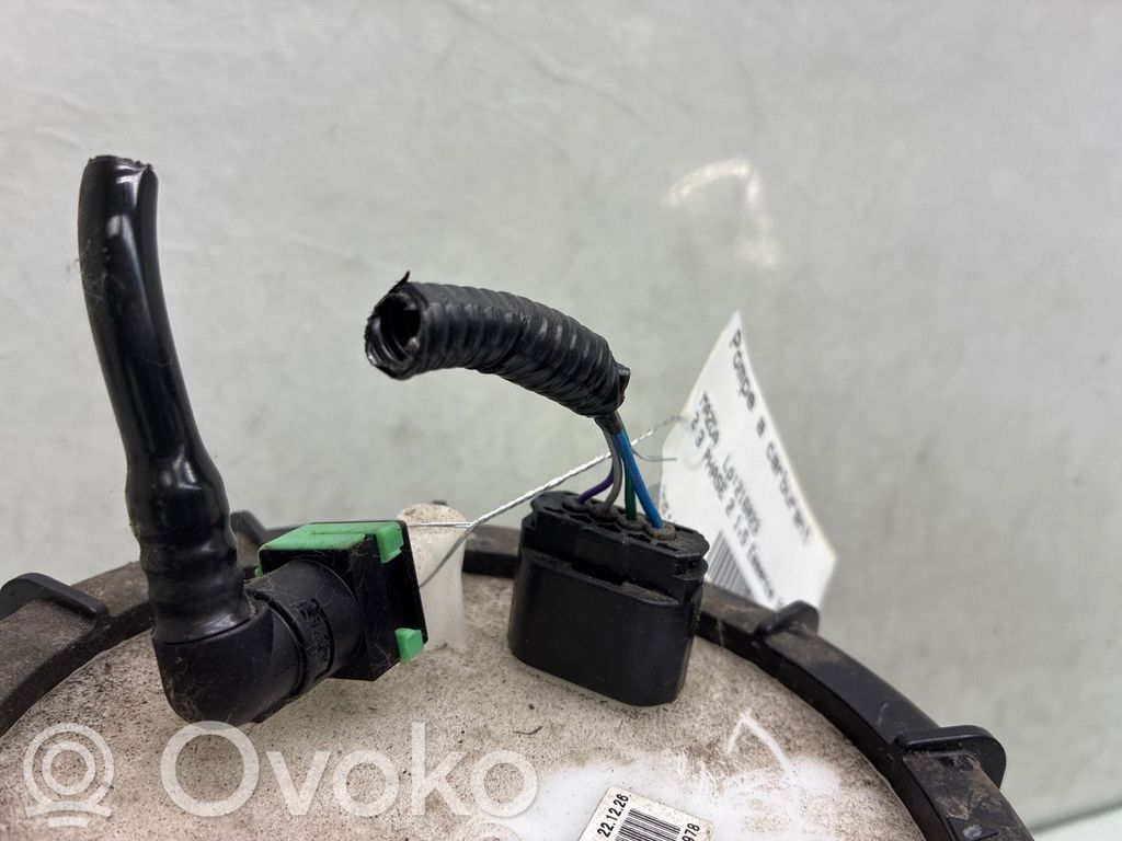 Mazda 2 Pompa paliwa w zbiorniku 