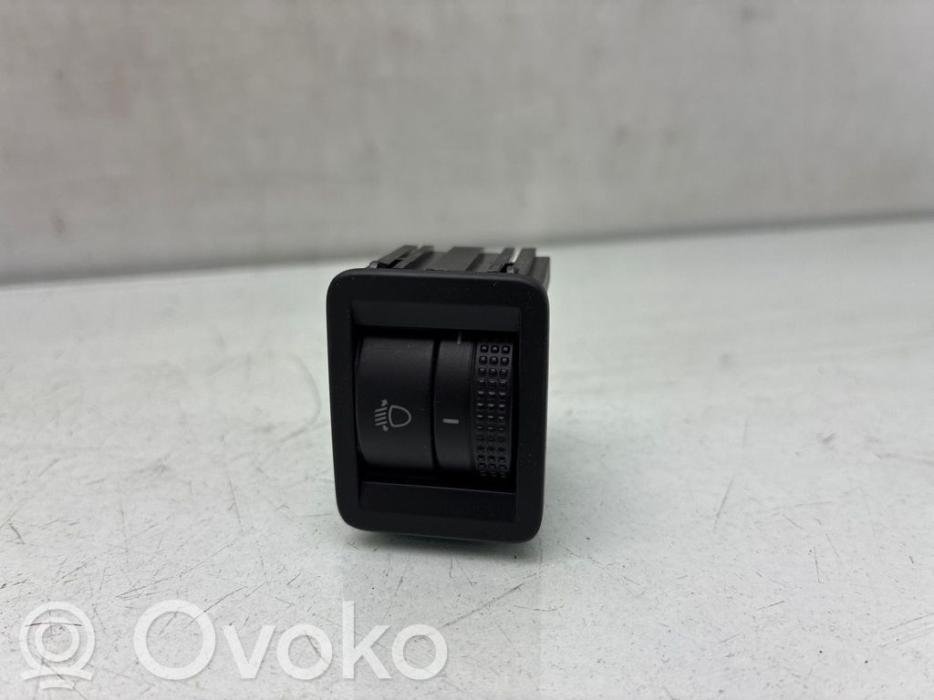 Volkswagen Golf VII Comutator control nivel faruri 