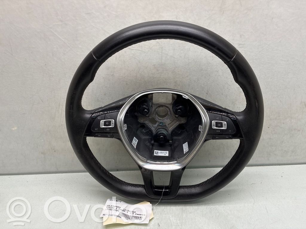 Volkswagen Tiguan Ohjauspyörä 