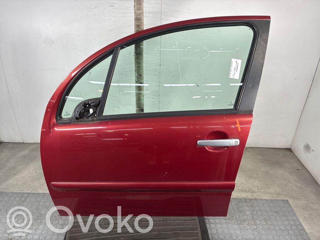 Priekinės durys   9002V1