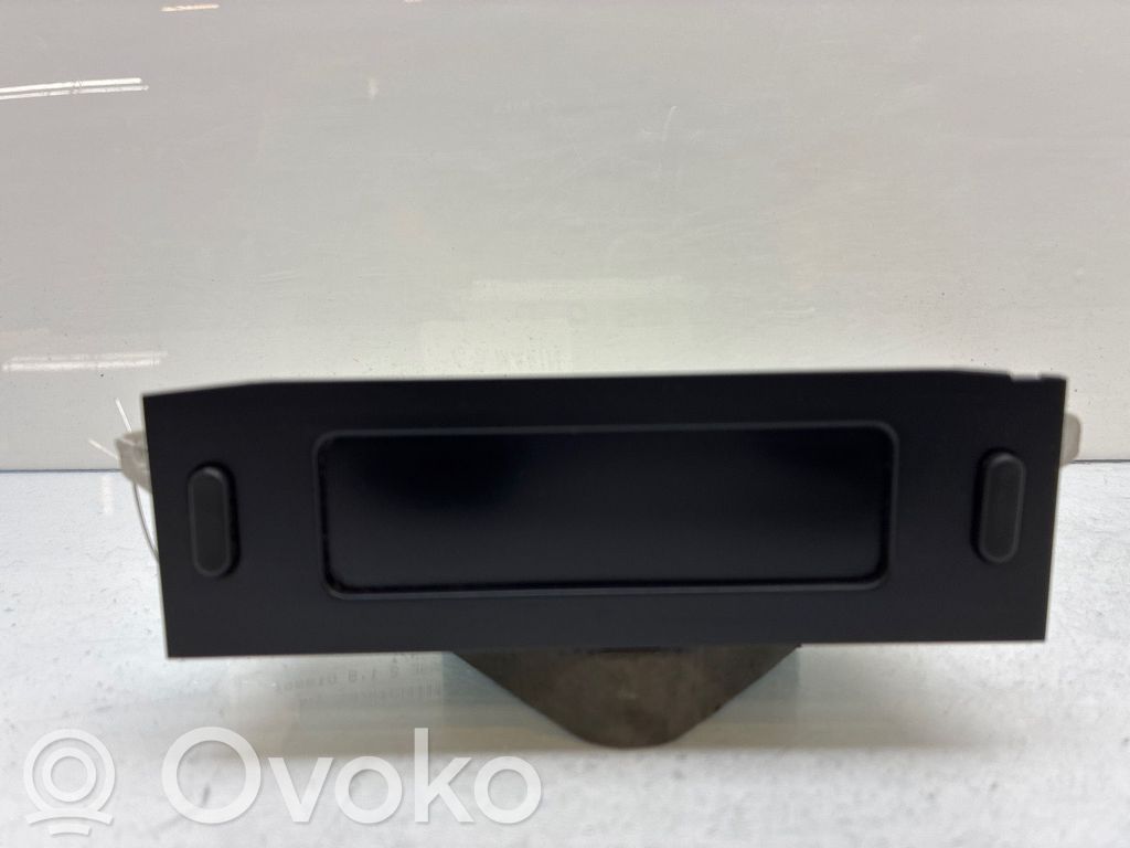 Monitor / wyświetlacz / ekran   00006563XE