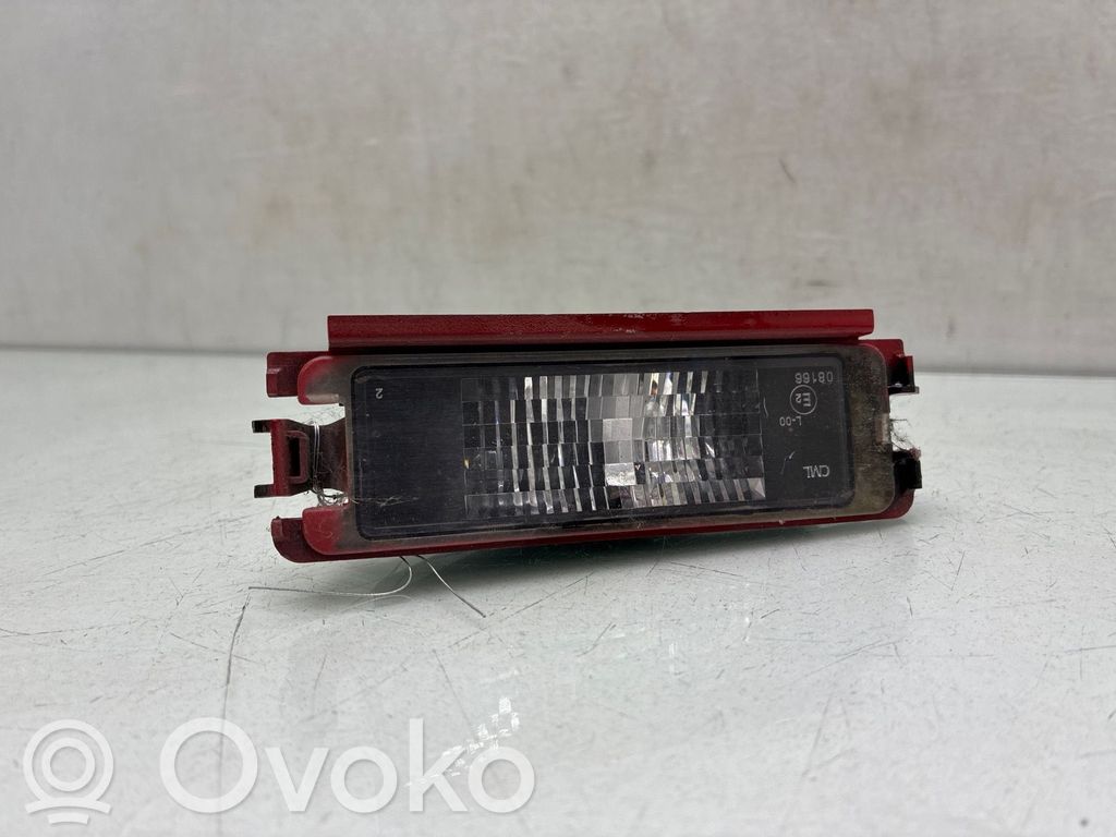 Lampă număr   8200957874